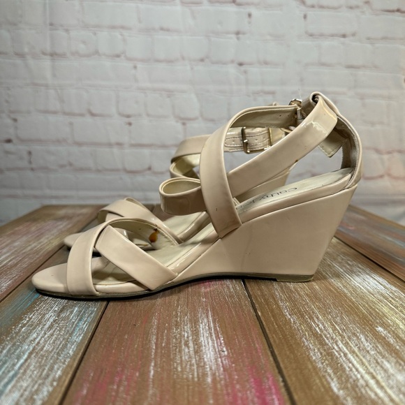Cathy Jean Women’s Ankle Strap Open Toe Buckle  Ivory Size 6 Cream Color - Picture 4 of 13